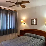 ホテル Casa Emilio Torre Baja